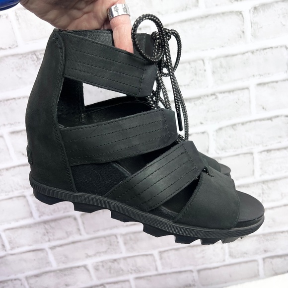 ❤︎Like New |•SORE•| Joanie II Wedge Leather Sandals Size 9 - Picture 1 of 10